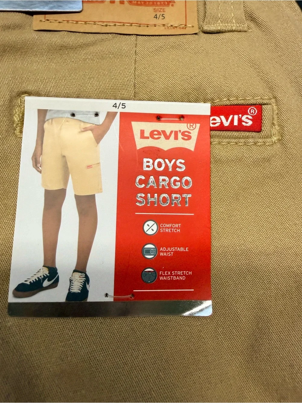 Levi’s Tan  Cargo Shorts sz 4/5
